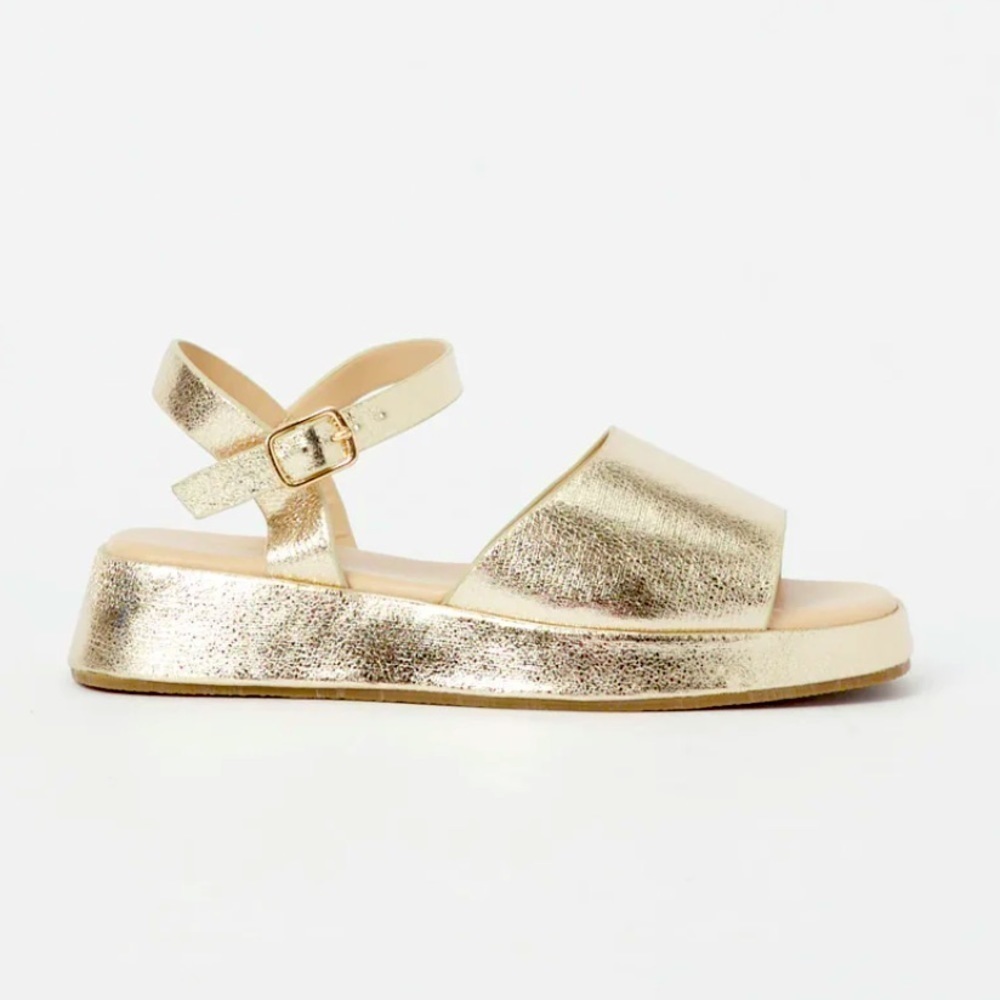 Zara Platform Gold Metallic Sandal​​